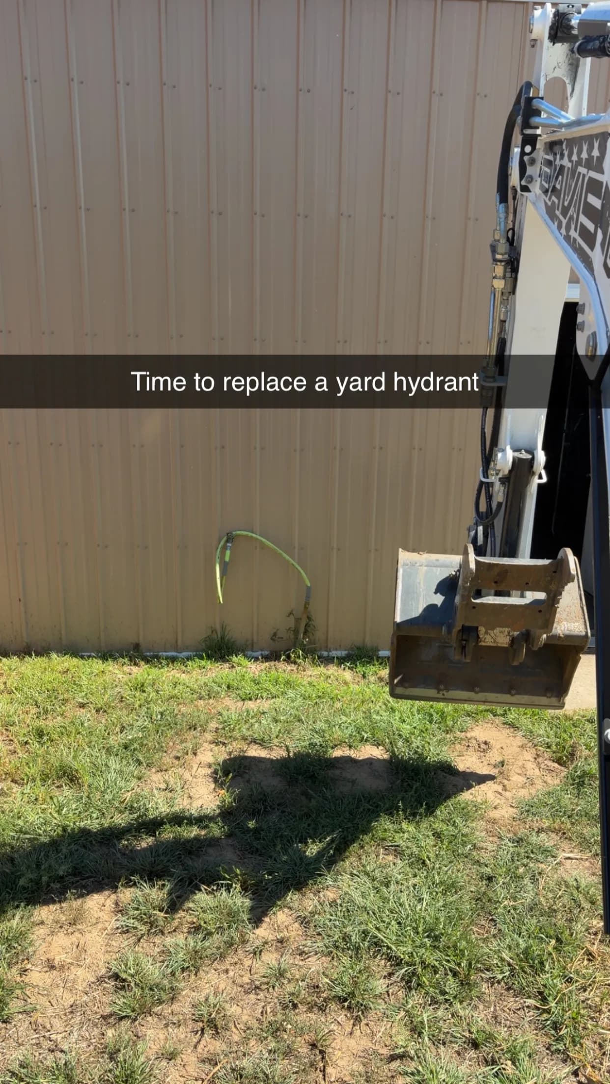 Gallery photos for What a Leaking Yard Hydrant Looks Like When It Goes Too Long: Image #3
