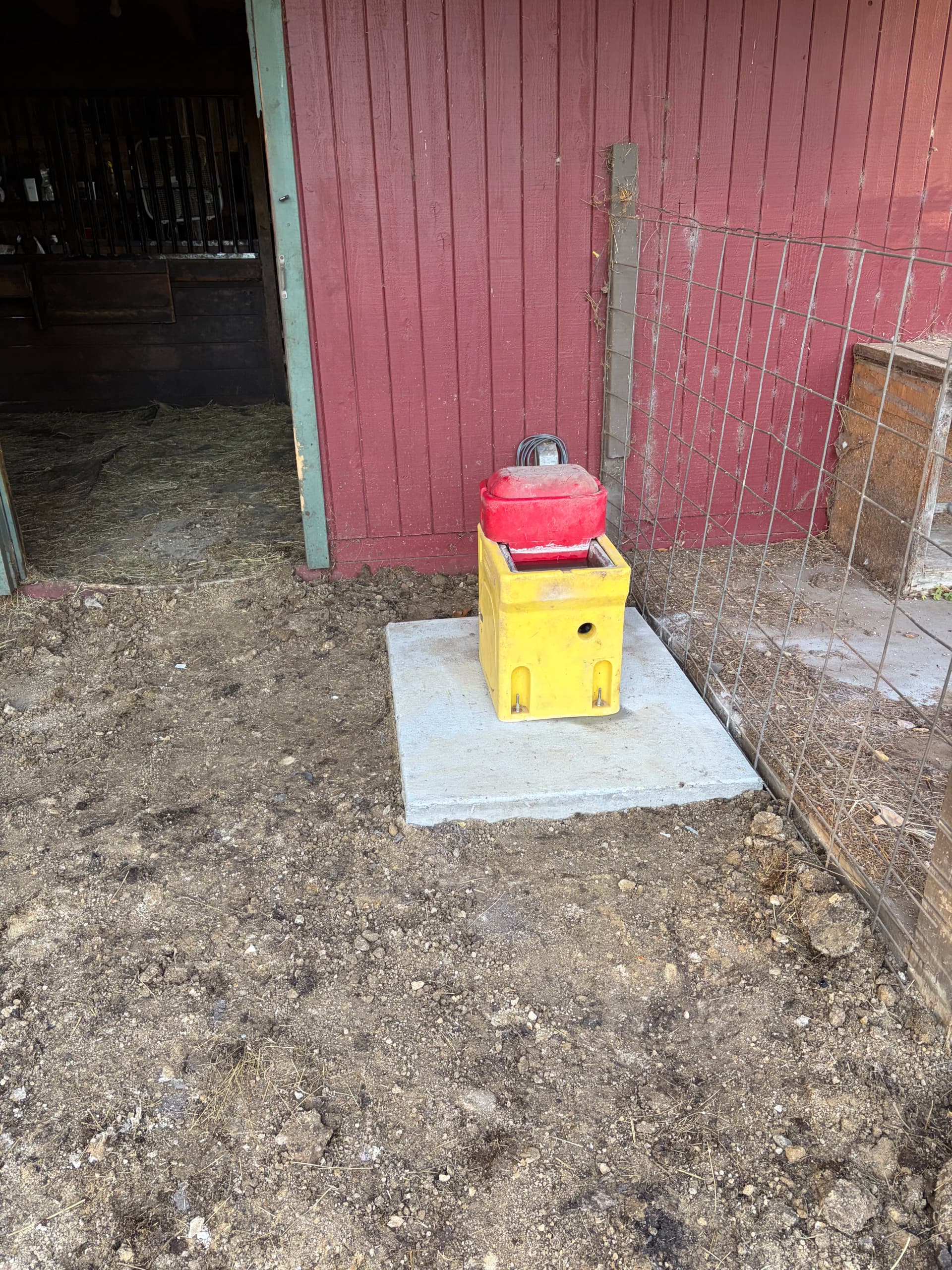 Gallery photos for Ritchie Waterer Installation for Horses in Corcoran: Image #1