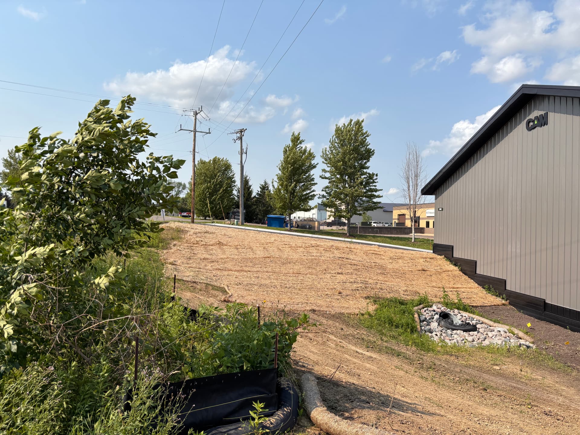 Gallery photos for Pond Completion, Fine Grading and Erosion Control on a Commercial Site: Image #2