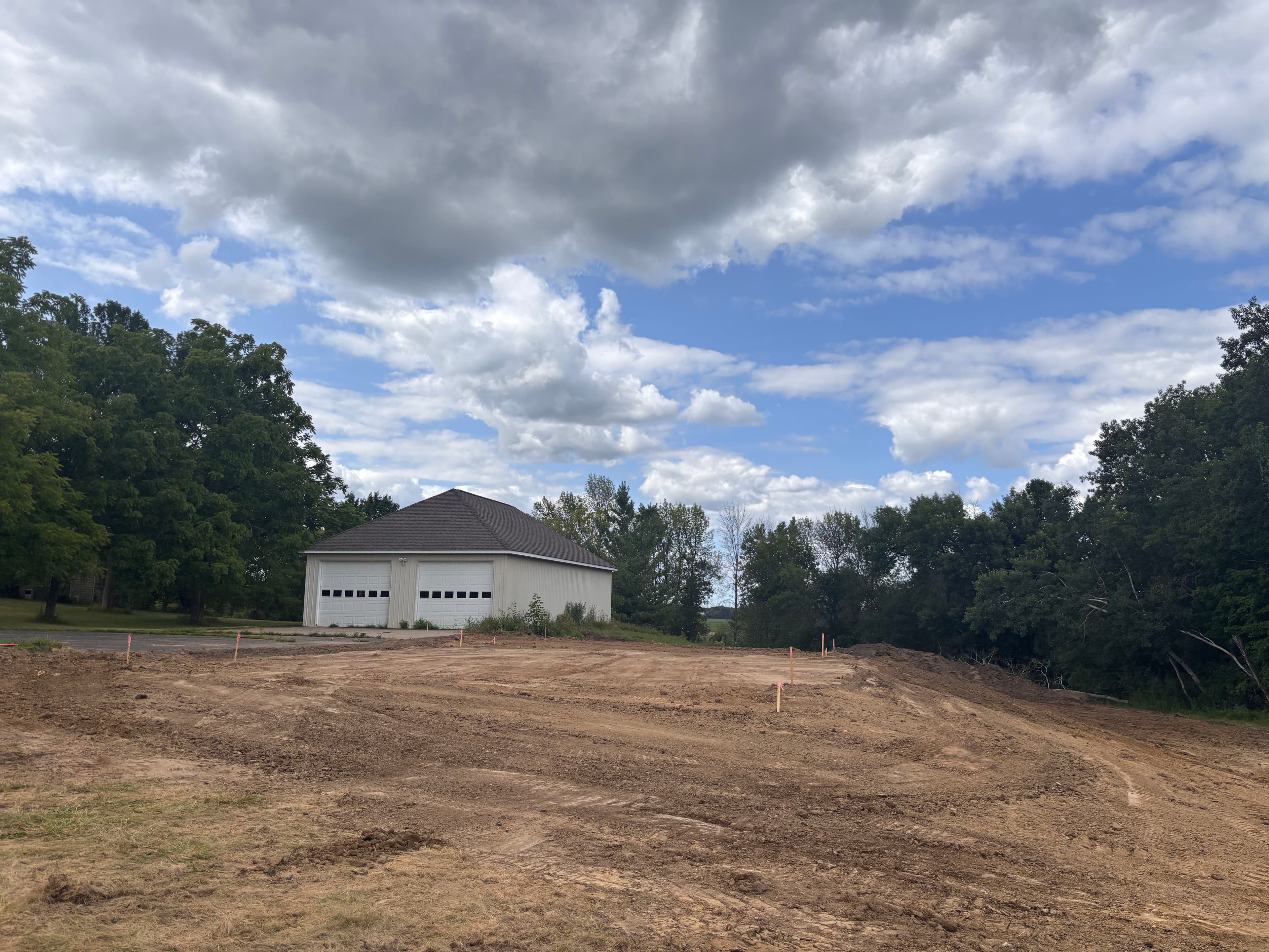 Project Pole Barn Pad Site Prep and Fill Work in Corcoran image
