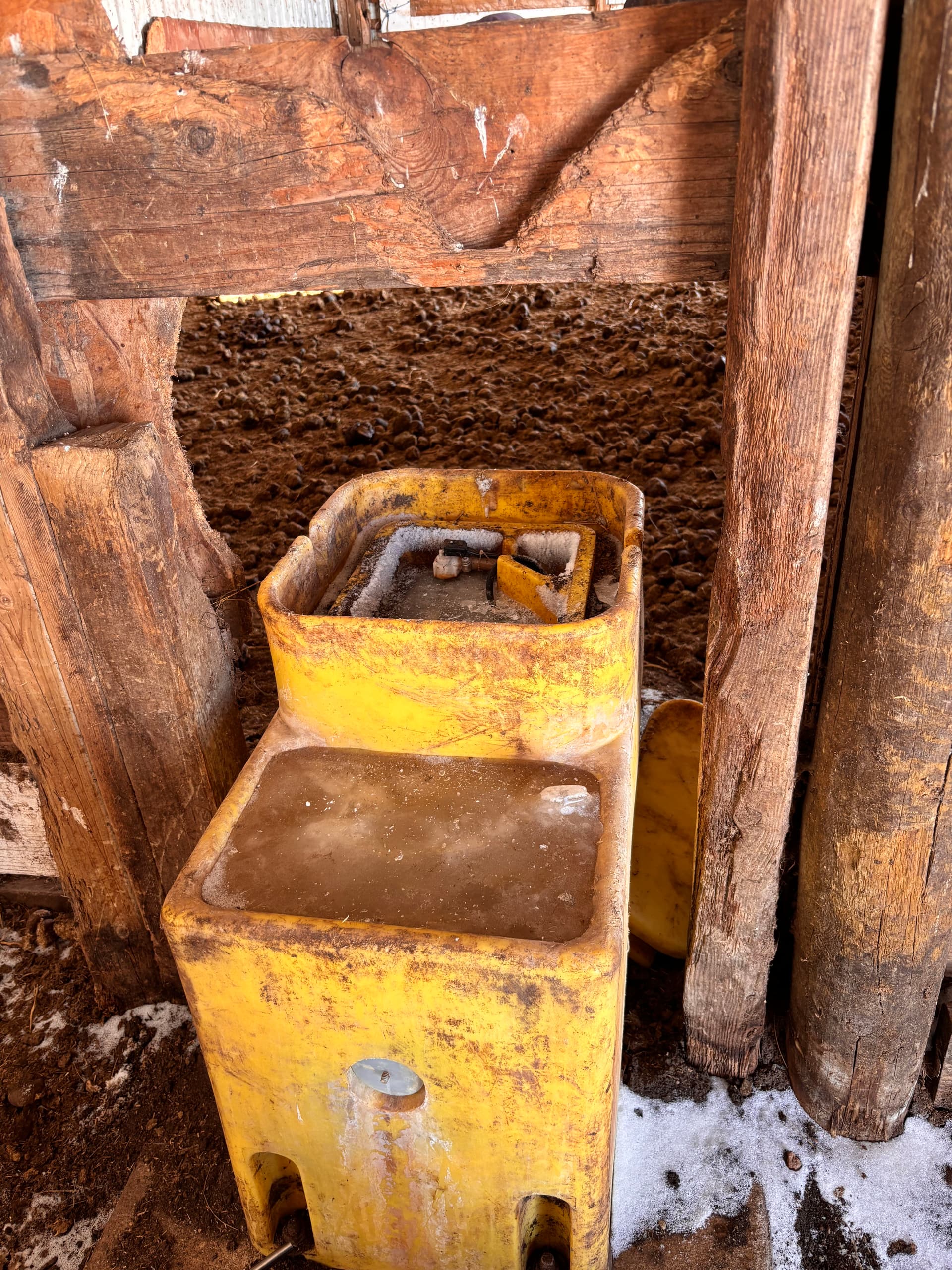 Gallery photos for Reviving a Frozen Waterer at South Fork Ranch: Image #1