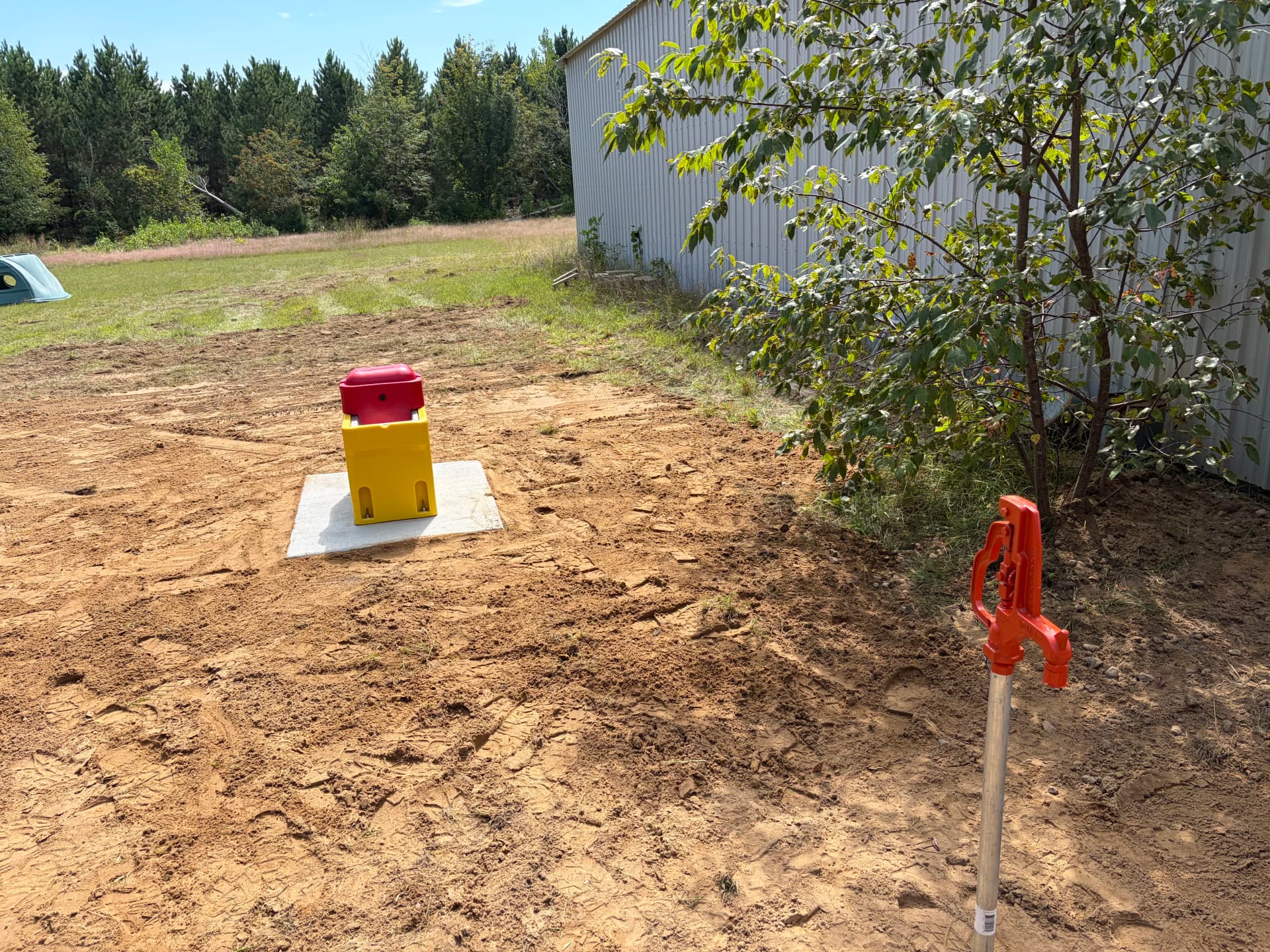 Gallery photos for Ritchie Omni 2 Waterer and Yard Hydrant Install in North Branch: Image #1