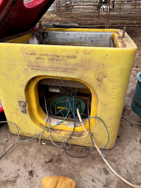 Gallery photos for Freshly Serviced Ritchie Waterers in Monticello Area: Image #2