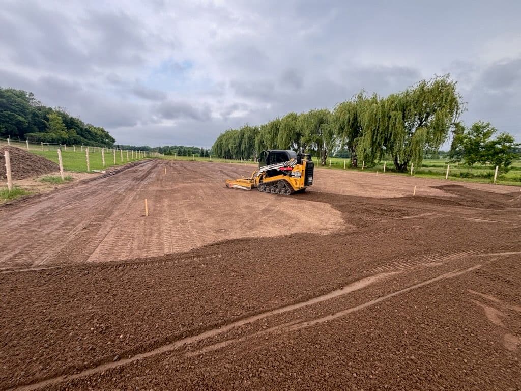 Expert Custom Grading for Ideal Riding Arena