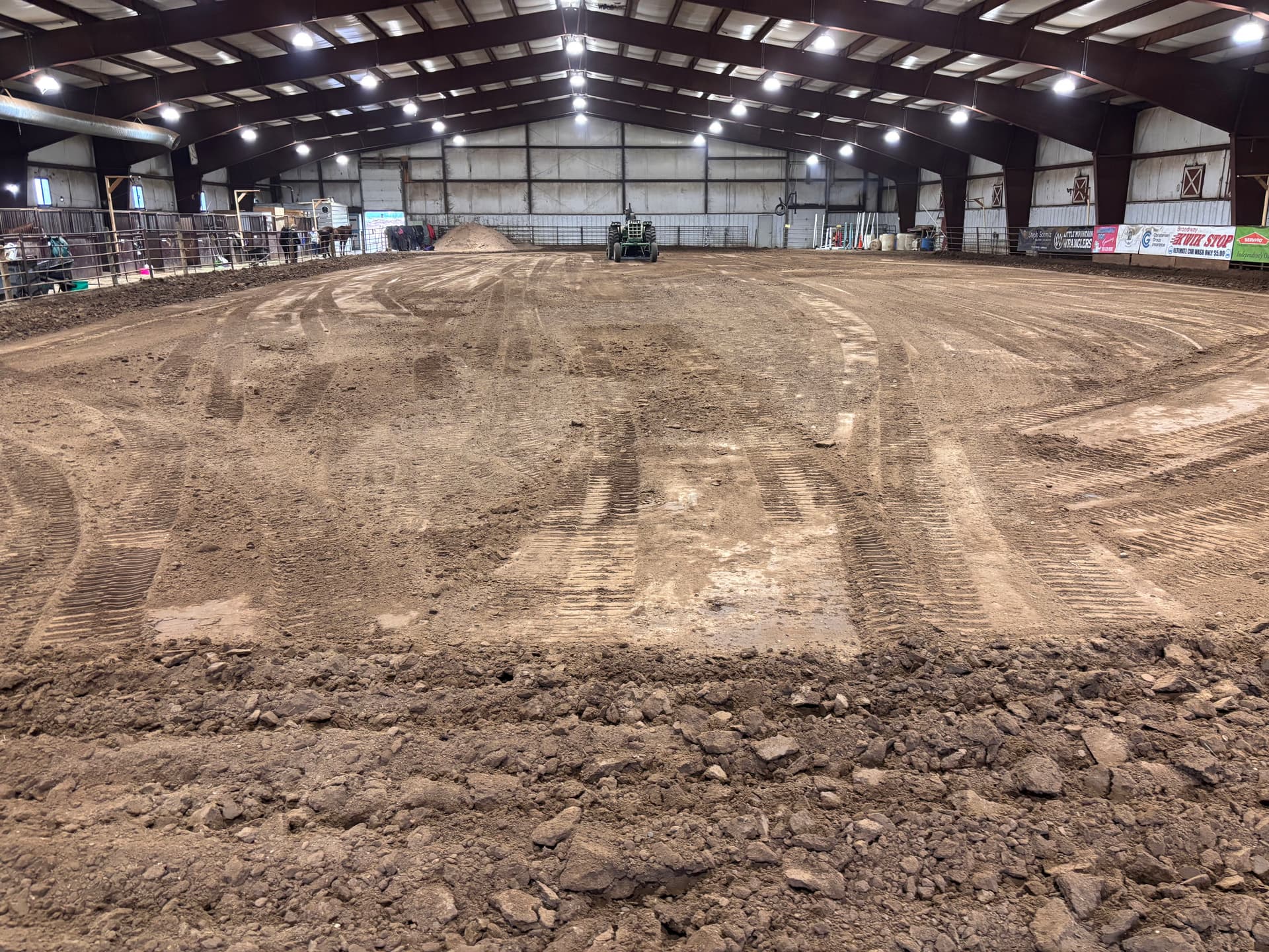 Gallery photos for Indoor Arena Regrading at Legacy Equestrian Arrowhead Arena: Image #2