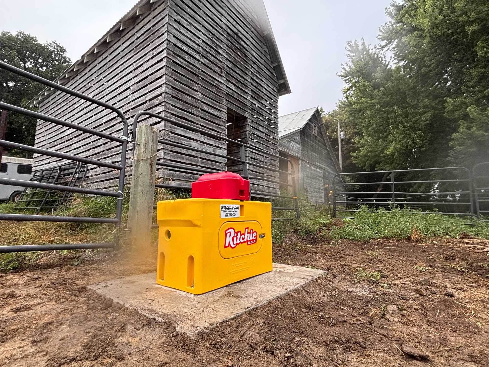 Gallery photos for Ritchie Omni 2 Waterer and Yard Hydrant Install at Delano Horse Property: Image #1